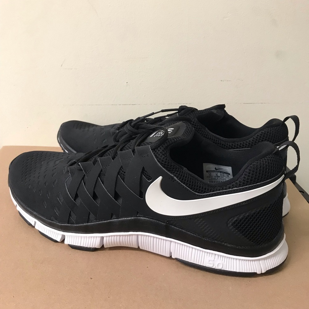 Nike Free Trainer Size 17